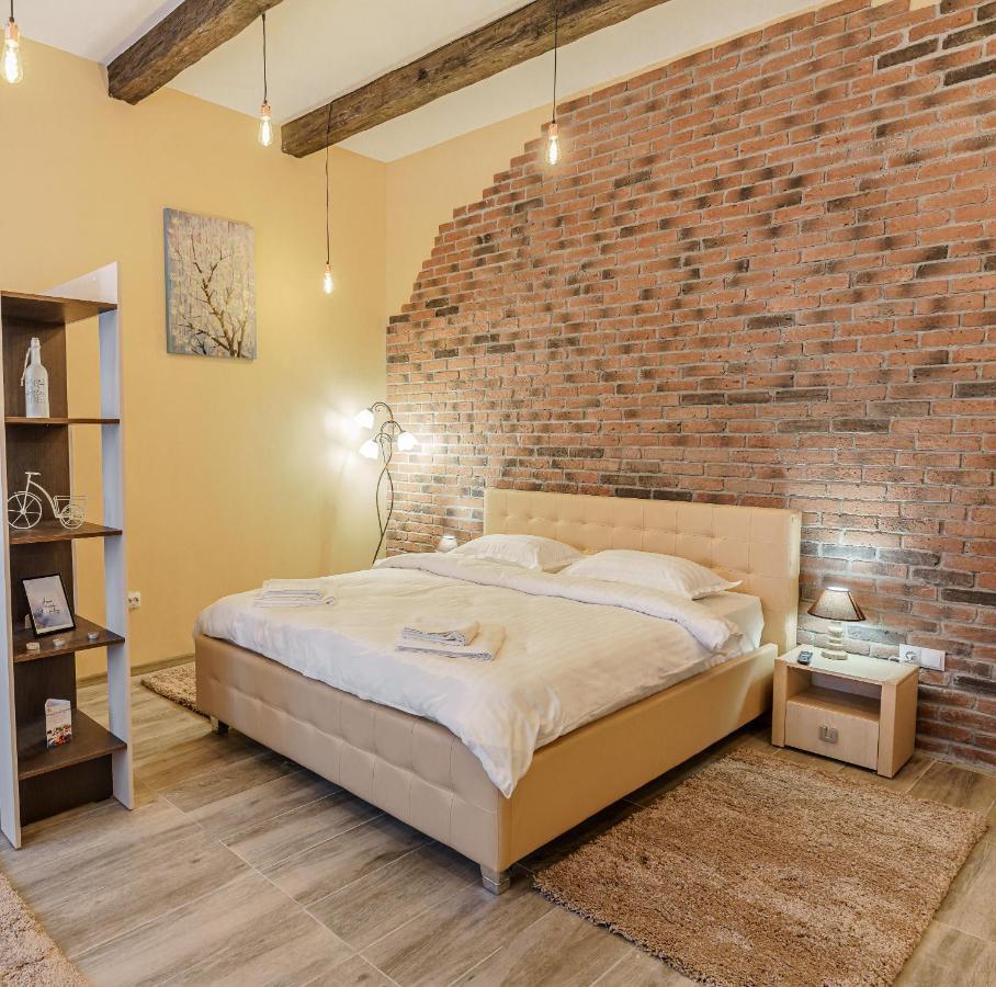 Select City Center Apartments บราชอฟ ภายนอก รูปภาพ